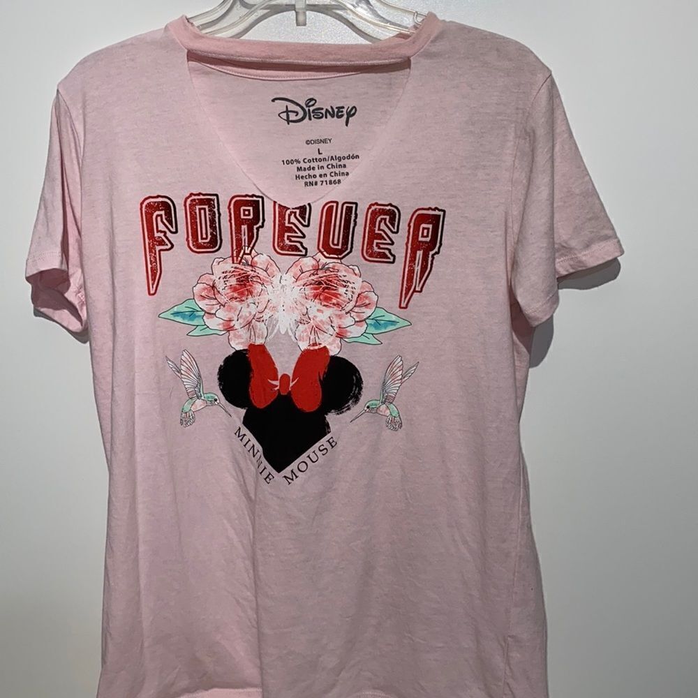 Disney Minnie Mouse‎ Forever Pink Graphic Tee Choker V-Neck Floral Hummingbird L